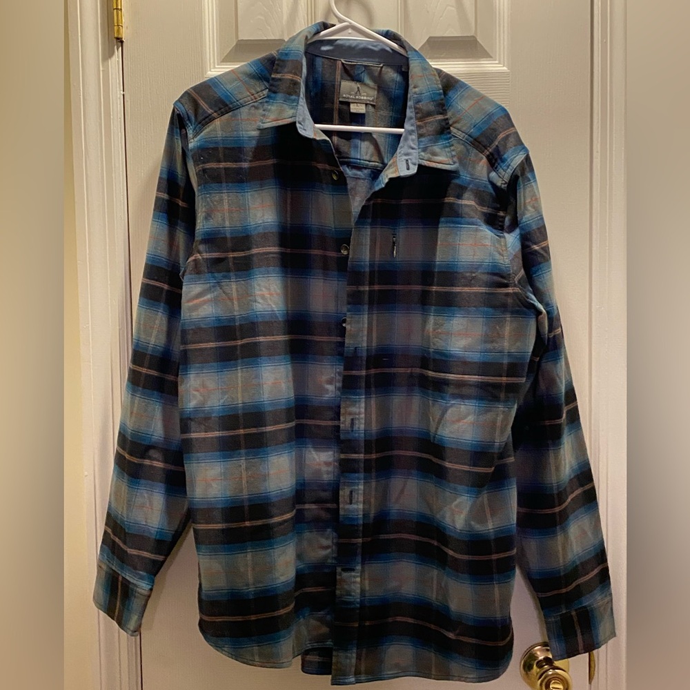 Royal Robbins Blue and Black Plaid Button-Up Shirt